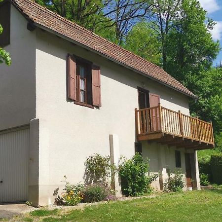 Maison D'Hote, Gite, La Maisonnette Vic-sur-Cère Dış mekan fotoğraf